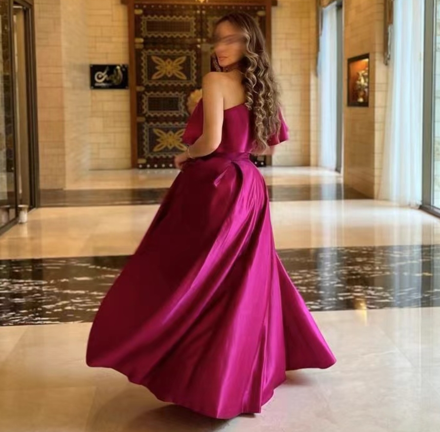 Santorini Formal Occasion Dres - Women Formal Wear Dubai บทวิจารณ์และราคา