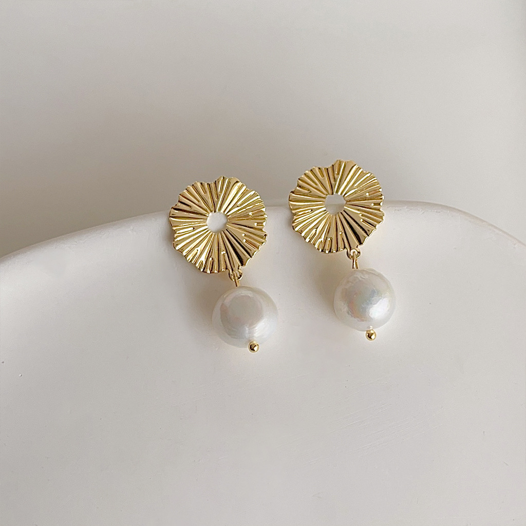 DIY accessories French retro b - Pearl Earring Stud บทวิจารณ์และราคา