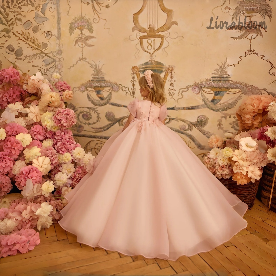 Customized Girls' Formal Wear  - Formal Wear Gowns For Women บทวิจารณ์และราคา