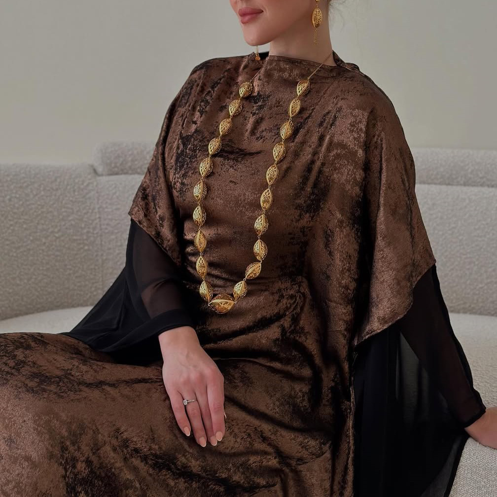 Modest Metallic Abaya Evening  - Women Formal Wear Dubai บทวิจารณ์และราคา